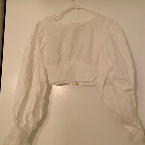 Sabo Skirt Linen Top - Picture 3 of 5